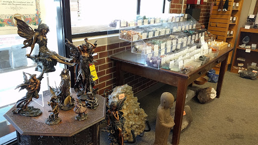 Book Store «Quest Book Shop», reviews and photos, 306 Geneva Rd, Wheaton, IL 60187, USA