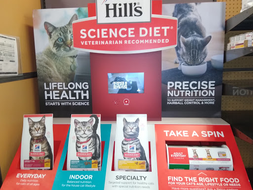 Pet Supply Store «Petco Animal Supplies», reviews and photos, 1429 W Pacheco Blvd, Los Banos, CA 93635, USA