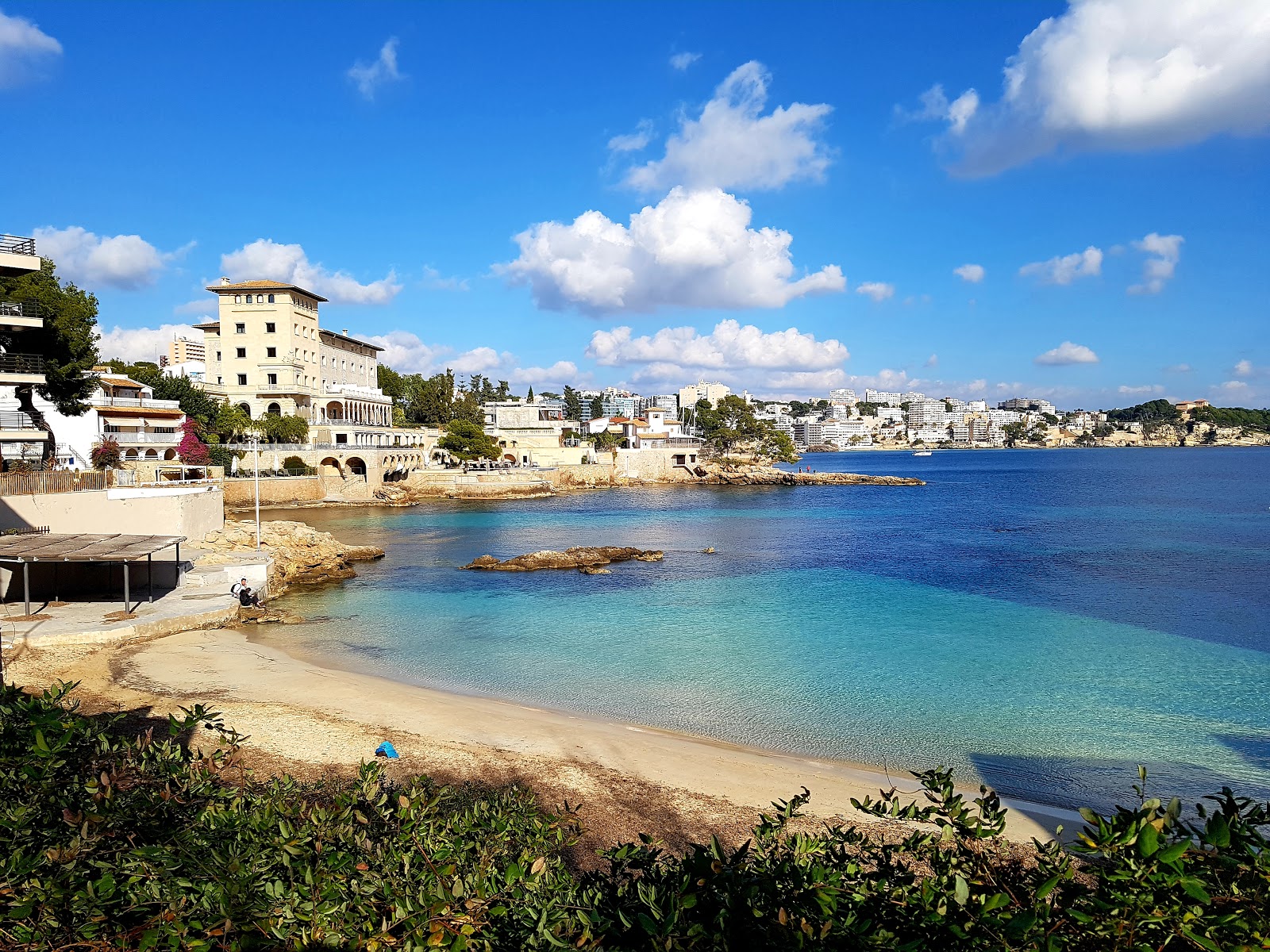 Foto di Platja Cas Catala Calvia con una superficie del sabbia beige