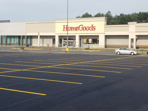 Department Store «T.J. Maxx and HomeGoods», reviews and photos, 35 Talcottville Rd, Vernon, CT 06066, USA