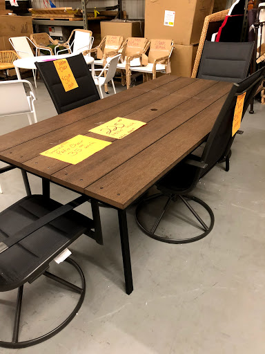 Discount Store «Pings & Dings Griffin», reviews and photos, 2930 N Expy, Griffin, GA 30223, USA