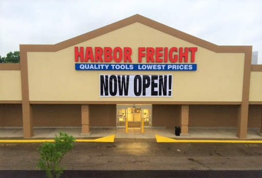 Harbor Freight Tools, 9236 Westport Rd, Louisville, KY 40242, USA, 