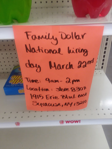 Dollar Store «FAMILY DOLLAR», reviews and photos, 2826 S Salina St, Syracuse, NY 13205, USA