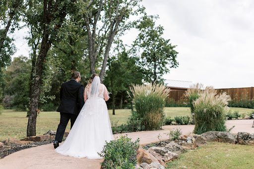 Wedding Venue «THE SPRINGS Event Venue», reviews and photos, 27274 N Macarthur Ave, Blanchard, OK 73010, USA