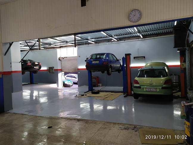 KAVOURAS BROTHERS Συνεργείο Αυτοκινήτων - Συνεργείο αυτοκινήτου