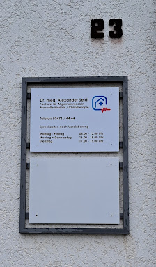 Dr. med. Alexander Seidl Bahnhofstraße 23, 93142 Maxhütte-Haidhof, Deutschland