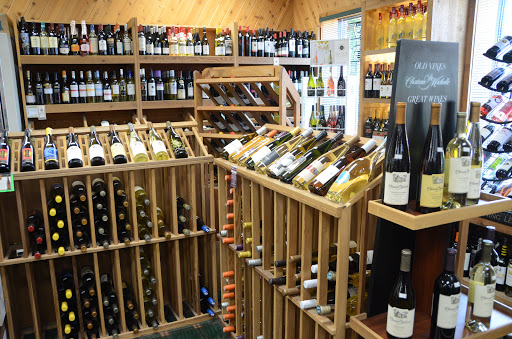Liquor Store «House of Wines & Liquors Off», reviews and photos, 1225 Vermillion St, Hastings, MN 55033, USA