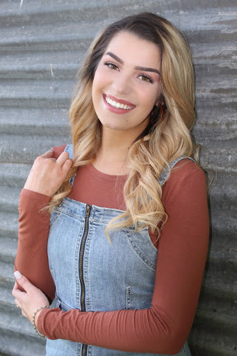 Beauty Salon «Helloo Beautiful Me - Salon & Style», reviews and photos, 402 N Ave E, Humble, TX 77338, USA