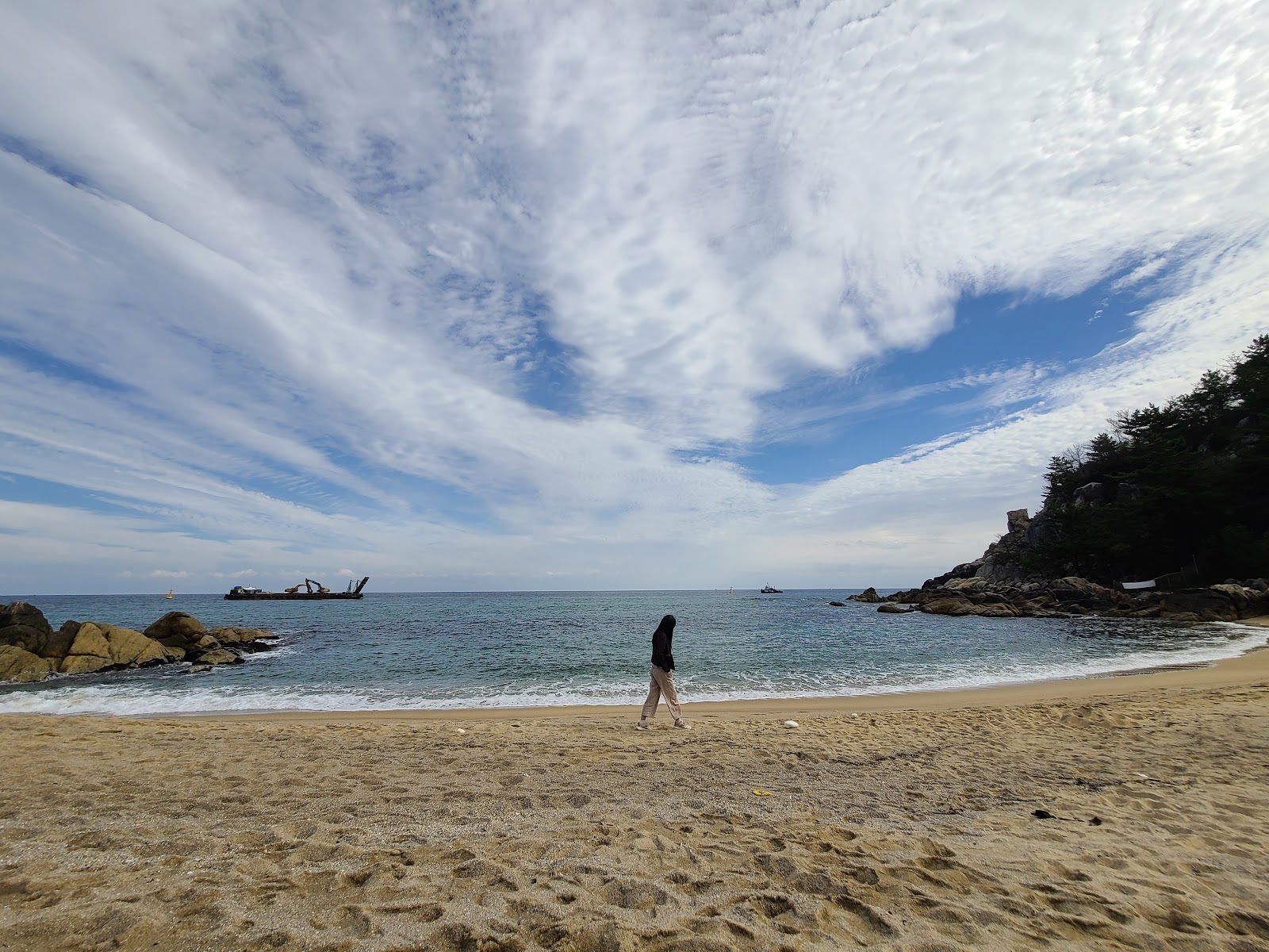 Ghazin Beach photo #7