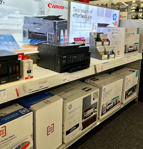 Office Supply Store «Staples», reviews and photos, 1075 N Main St, Warrington, PA 18976, USA