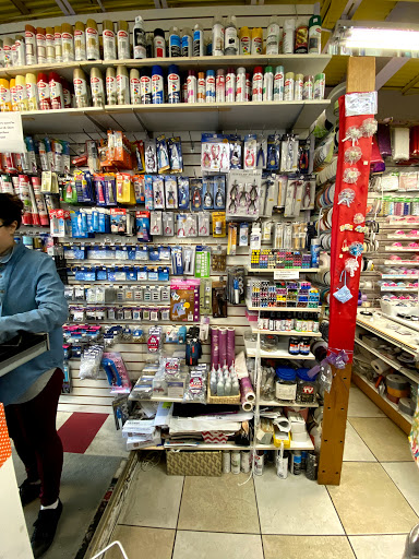 Home Goods Store «Save-A-Thon Stores», reviews and photos, 824 Flatbush Ave, Brooklyn, NY 11226, USA