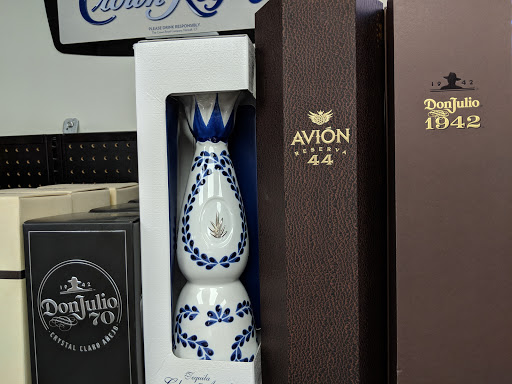 Liquor Store «Maxsaver Liquor», reviews and photos, 1162 N Tracy Blvd, Tracy, CA 95376, USA