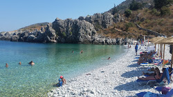 Kokkala beach'in fotoğrafı küçük koy ile birlikte