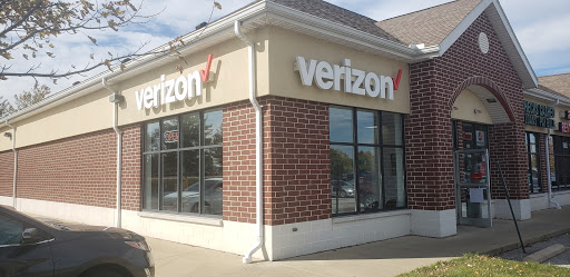 Cell Phone Store «Verizon Authorized Retailer - A Wireless», reviews and photos, 300 Chestnut Commons Dr, Elyria, OH 44035, USA