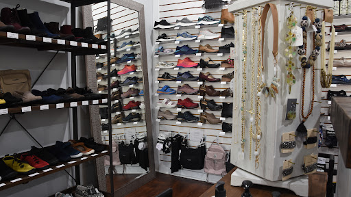 Shoe Store «Cute & Comfy Shoes», reviews and photos, 4121 Hillsboro Pike, Nashville, TN 37215, USA