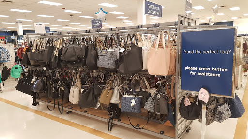 Department Store «Marshalls», reviews and photos, 13200 Middlebelt Rd, Livonia, MI 48154, USA