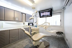 Clínica Dental Rivas Lombardero image