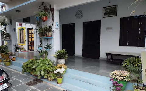 Iora Guest House image
