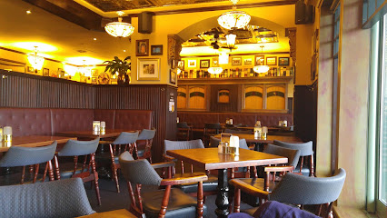 Finbar's Irish Pub