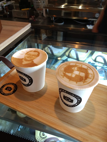 Coffee Selfie - Cafeteria