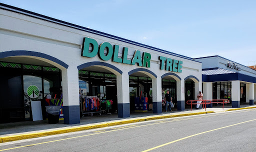 Dollar Store «Dollar Tree», reviews and photos, 341 S College Rd, Wilmington, NC 28403, USA