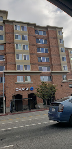 Chase Bank in Los Angeles