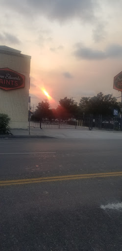 Paint Store «Dunn-Edwards Paints - Hoover», reviews and photos, 2001 S Hoover St, Los Angeles, CA 90007, USA