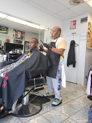 Barber Shop «Victorious Barber Studio», reviews and photos, 426 E First St, Long Beach, CA 90802, USA