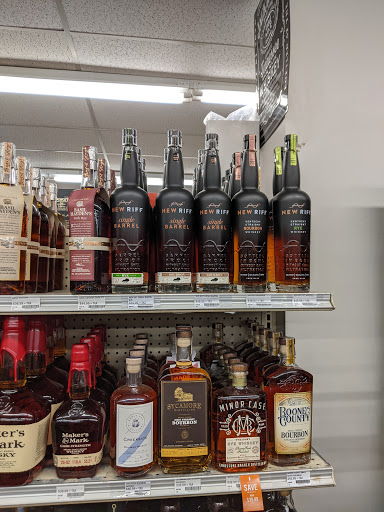 Wine Store «Silver Spirits State Liquor Store», reviews and photos, 1482 N Portage Path, Akron, OH 44313, USA