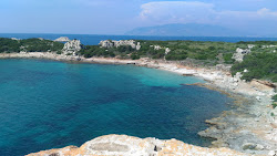 Foto von Spiaggia di Porto Romano befindet sich in natürlicher umgebung