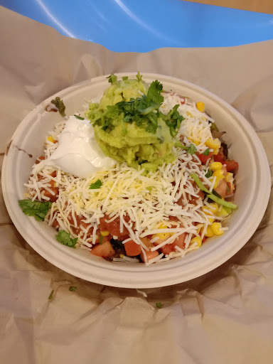 Mexican Restaurant «QDOBA Mexican Eats», reviews and photos, 795 E Maple Rd A, Birmingham, MI 48009, USA