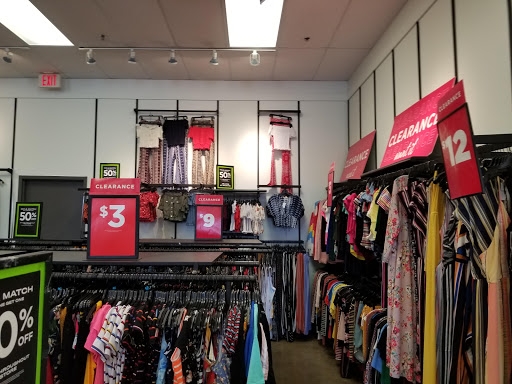 Clothing Store «rue21», reviews and photos, 3404 Fairlane Dr, Allen Park, MI 48101, USA