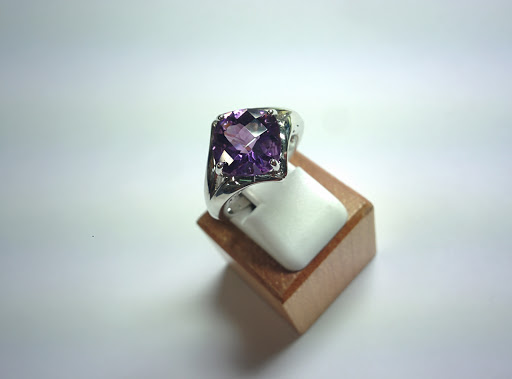 Jewelry Designer «Waldeland Jewelry & Gifts», reviews and photos, 1340 Duckwood Dr #11, Eagan, MN 55123, USA