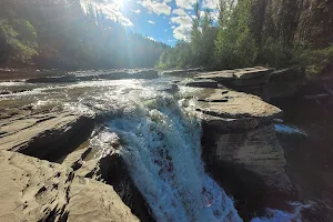 Flatbed Falls image