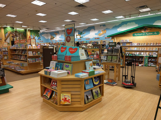 Book Store «Barnes & Noble», reviews and photos, 14347 W Colfax Ave, Golden, CO 80401, USA