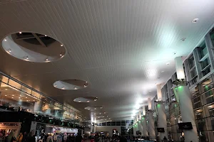 Zvartnots International Airport image