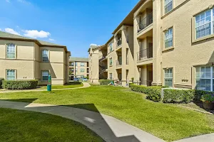 Fountains of Burleson Apartments image