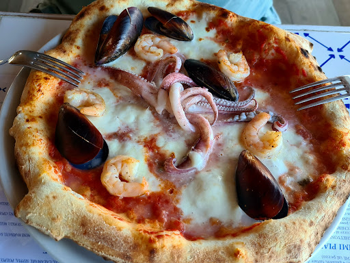 Confine Bar Ristorante Pizzeria in Torre SantAndrea, Provincia di Lecce