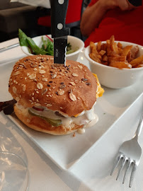 Hamburger végétarien du Restaurant français La Taverne Vitré Table de Caractère à Vitré - n°2