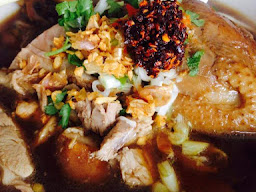 ร้านสมพงษ์ ก๋วยเตี๋ยวเป็ด แปลงยาว