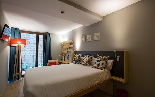 Yeah Hostel