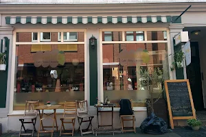 Café Limonella image
