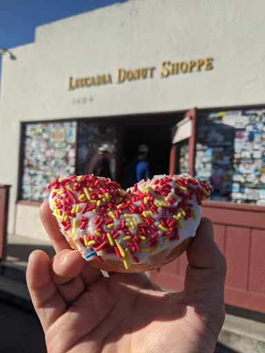 Donut Shop «Leucadia Donut Shoppe», reviews and photos, 1604 N Coast Hwy 101, Encinitas, CA 92024, USA
