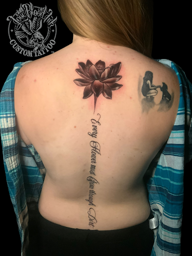 Tattoo Shop «Love Blood Ink Tattoo», reviews and photos, 2019 Fort Campbell Blvd, Clarksville, TN 37042, USA