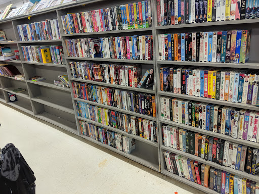 Thrift Store «Texas Thrift Store», reviews and photos, 200 Ash Ave, McAllen, TX 78501, USA