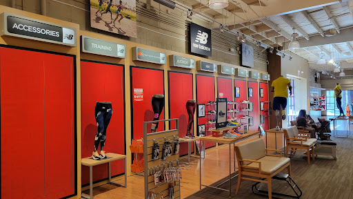 Shoe Store «New Balance», reviews and photos, 270 S Arroyo Pkwy, Pasadena, CA 91105, USA