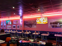 Atmosphère du Restaurant américain Memphis - Restaurant Diner à Longuenesse - n°14