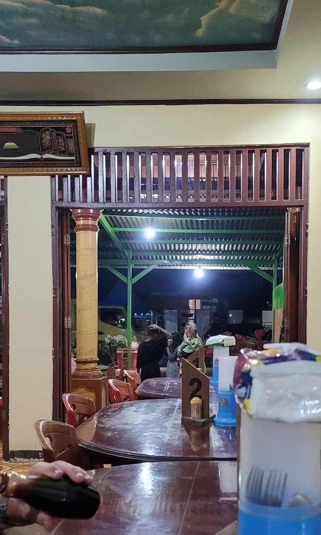 Rumah Makan Srikandi Photo