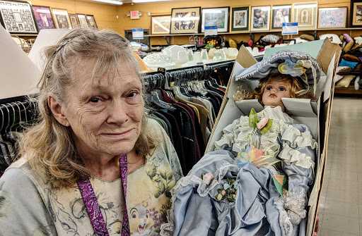 Thrift Store «Southern Thrift Store», reviews and photos, 5010 Charlotte Ave, Nashville, TN 37209, USA