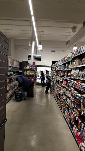 Grocery Store «Whole Foods Market», reviews and photos, 90 E Putnam Ave, Greenwich, CT 06830, USA